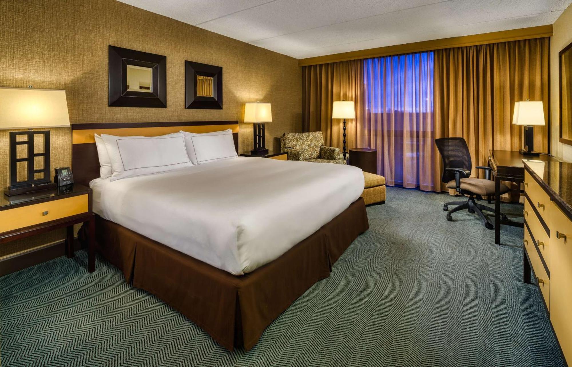Hotel Doubletree By Hilton Chicago - Arlington Heights Zewnętrze zdjęcie